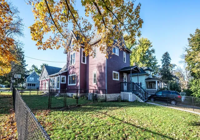 Photo 1 of Single family home for sale at 501 W Colvill St, Cannon Falls, MN 55009 | MLS# 7166714 | Listing updated on 2026-10-30