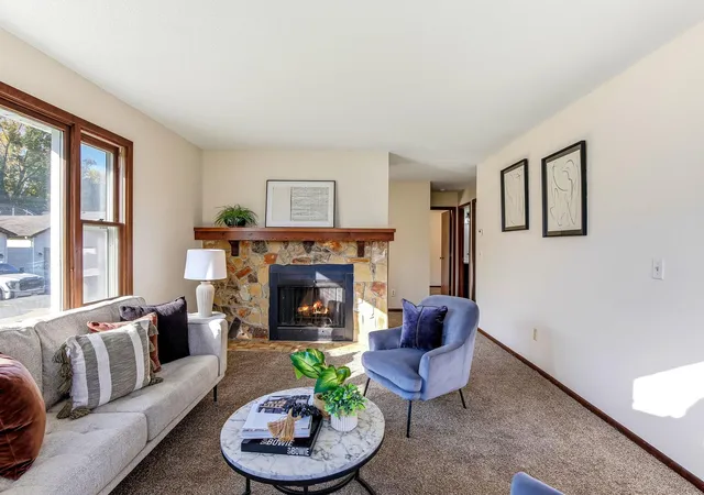 Photo 3 of Single family home for sale at 6750 Gretchen Ct N, Saint Paul, MN 55128 | MLS# 7166912 | Listing updated on 2026-10-29