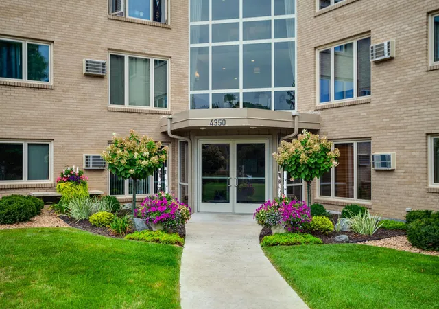 Condo for sale at 4350 Brookside Ct #302, Minneapolis, MN 55436 | MLS# 7166935