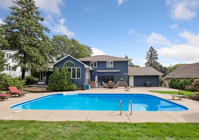 Photo 2 of Sale Pending at 1763 Lansford Ln, Saint Paul, MN 55118 | MLS# 7166936 | Listing updated on 2026-10-30