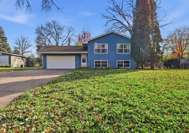 Single family home for sale at 10425 32nd Avenue N, Minneapolis, MN 55441 | MLS# 7167022