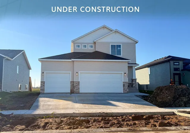Single family home for sale at 2864 74 Avenue, Fargo, ND 58104 | MLS# 7167109