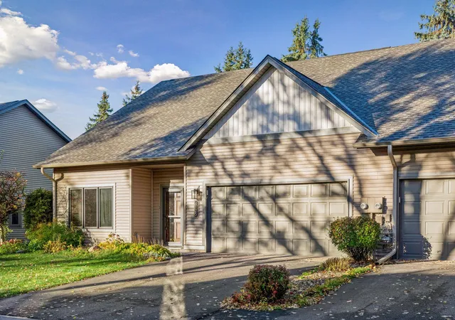 Photo 2 of Single family home for sale at 4125 Upland Ln N, Minneapolis, MN 55446 | MLS# 7167208 | Listing updated on 2026-10-31
