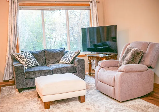 Photo 3 of Single family home for sale at 1303 County Rd D Cir E, Saint Paul, MN 55109 | MLS# 7167462 | Listing updated on 2026-10-31