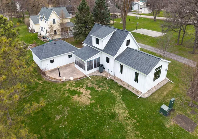 Photo 1 of Single family home for sale at 109 N 3rd Street, Fort Ransom, ND 58033 | MLS# 7167492 | Listing updated on 2026-10-31