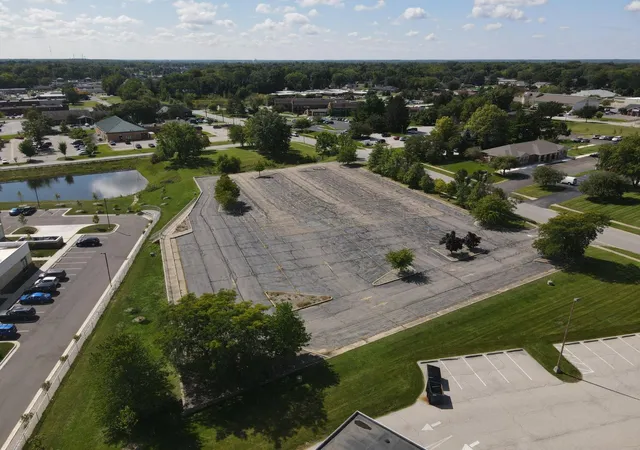 1st image of 2510 Cumberland Dr, Valparaiso, IN 46383 | MLS# 508953