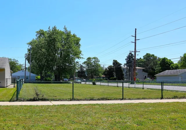Photo 2 of Land for sale at 7449 White Oak Ave, Hammond, IN 46324 | MLS# 514054 | Listing updated on 2025-02-06