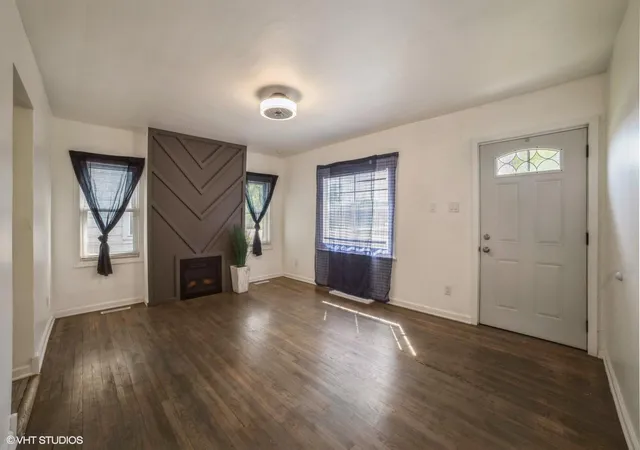 Photo 4 of Single family home for sale at 5079 Connecticut St, Gary, IN 46409 | MLS# 809736 | Listing updated on 2025-12-31