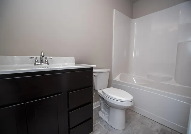 21st image of 1752 Forest Ridge Dr, Valparaiso, IN 46385 | MLS# 809968