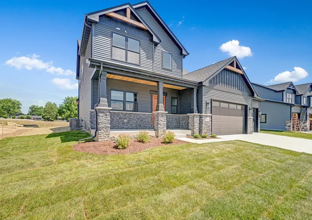 1st image of 1660 Forest Ridge Dr, Valparaiso, IN 46385 | MLS# 810019