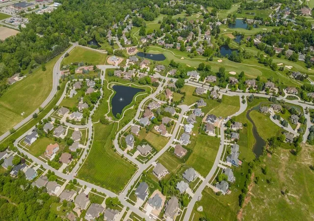 4th image of 1930 Chamborde Ln Ln, Chesterton, IN 46304 | MLS# 814957