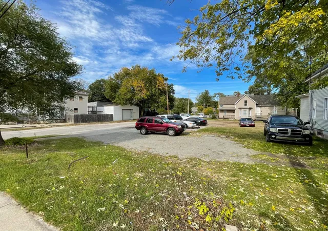 Photo 2 of Land for sale at 109 Combs St, Michigan City, IN 46360 | MLS# 812043 | Listing updated on 2025-10-21