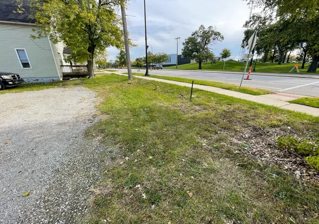 Photo 4 of Land for sale at 109 Combs St, Michigan City, IN 46360 | MLS# 812043 | Listing updated on 2025-10-21