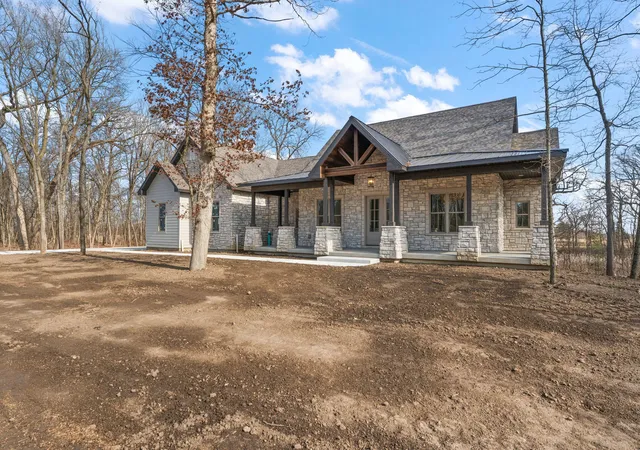 3rd image of 16669 Noble St, Lowell, IN 46356 | MLS# 815269