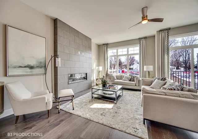 Photo 3 of Townhouse for sale at 105 Valparaiso St, Valparaiso, IN 46383 | MLS# 812659 | Listing updated on 2026-09-21