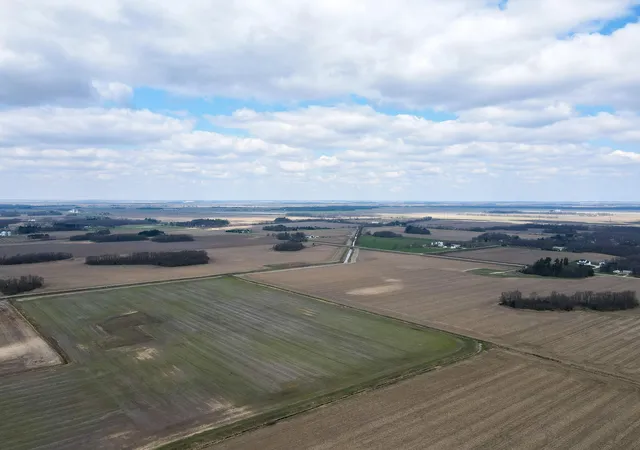 Photo 1 of Sale Pending at 4331 W 1450 N, Wheatfield, IN 46392 | MLS# 819255 | Listing updated on 2025-06-30