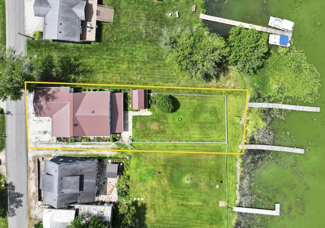 Homes for sale in Kewanna, IN | 1199 N Main St, Kewanna, IN 46939 | MLS# 823666
