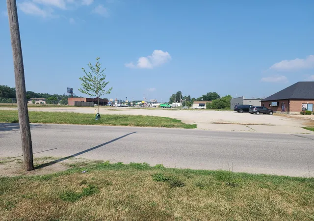 Photo 4 of Land for sale at 607 J St, La Porte, IN 46350 | MLS# 824206 | Listing updated on 2025-12-07