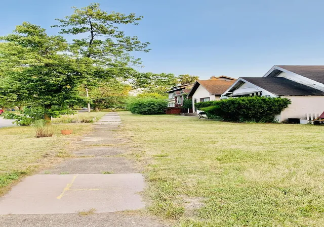 Photo 4 of Single family home for sale at 1300 Carolina St, Gary, IN 46407 | MLS# 824311 | Listing updated on 2026-07-14