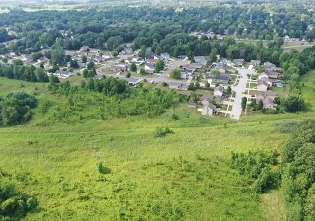 3rd image of 672 Coventry Ct, Valparaiso, IN 46385 | MLS# 824942