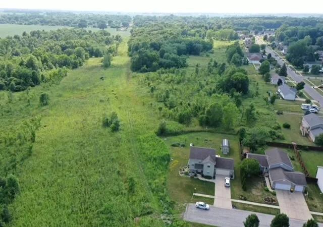 5th image of 672 Coventry Ct, Valparaiso, IN 46385 | MLS# 824942