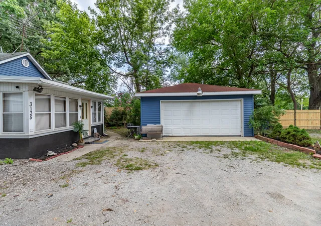 2nd image of 3135 Burr St, Gary, IN 46406 | MLS# 827081