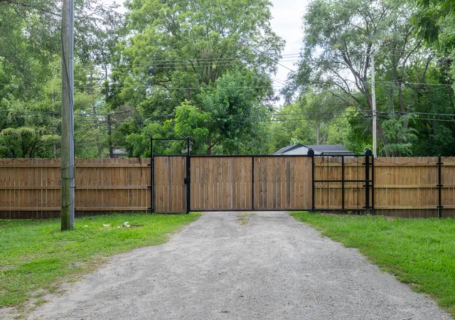 4th image of 3135 Burr St, Gary, IN 46406 | MLS# 827081