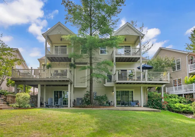 2nd image of 55 Tayside St, Valparaiso, IN 46385 | MLS# 827535