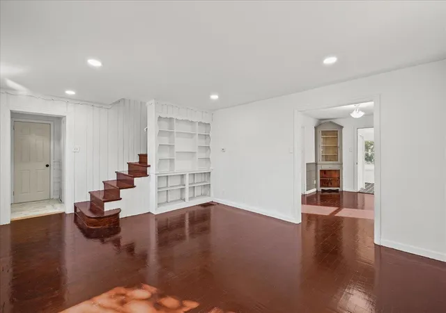 Photo 3 of Single family home for sale at 4535 Georgia St, Gary, IN 46409 | MLS# 847442 | Listing updated on 2026-10-27
