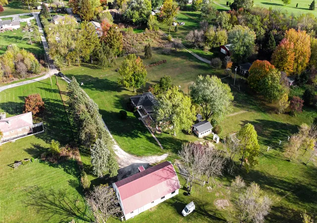 4th image of 660 N 700 W, Hobart, IN 46342 | MLS# 832161