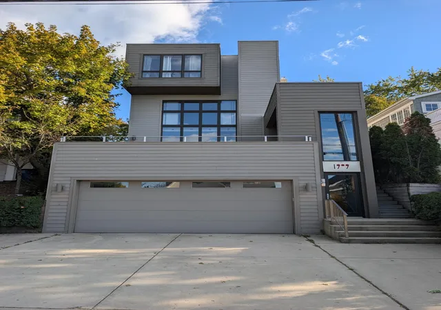 Photo 2 of Single family home for sale at 1909 Lake Shore Dr, Long Beach, IN 46360 | MLS# 830171 | Listing updated on 2026-08-23
