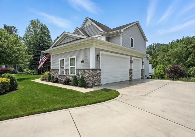 4th image of 1730 Briam Ct, Valparaiso, IN 46383 | MLS# 839143