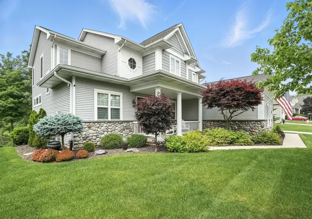 Photo 3 of Single family home for sale at 1730 Briam Ct, Valparaiso, IN 46383 | MLS# 839143 | Listing updated on 2026-10-08