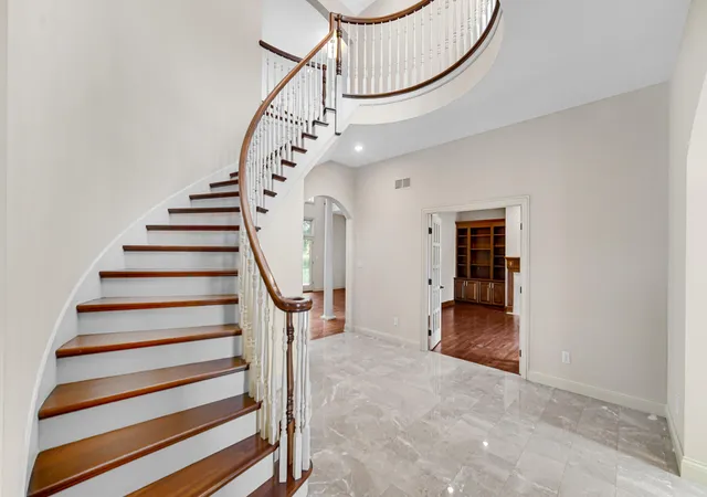 Photo 3 of Single family home for sale at 836 Killarney Dr, Dyer, IN 46311 | MLS# 830304 | Listing updated on 2026-07-02