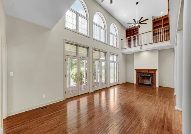 Photo 4 of Single family home for sale at 836 Killarney Dr, Dyer, IN 46311 | MLS# 830304 | Listing updated on 2026-07-02