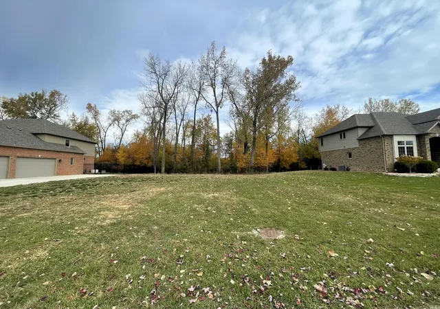 Photo 3 of Land for sale at 1026 Willowbrook Dr, Schererville, IN 46375 | MLS# 830322 | Listing updated on 2026-04-29