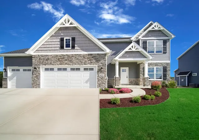1st image of 872 Valley View Dr, Lowell, IN 46356 | MLS# 830747
