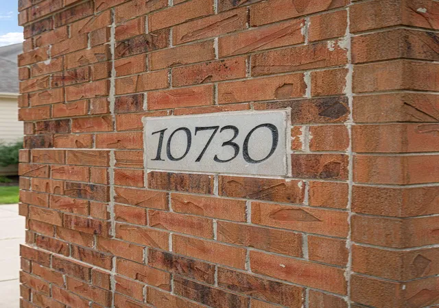 3rd image of 10730 Erie Dr, Crown Point, IN 46307 | MLS# 843320