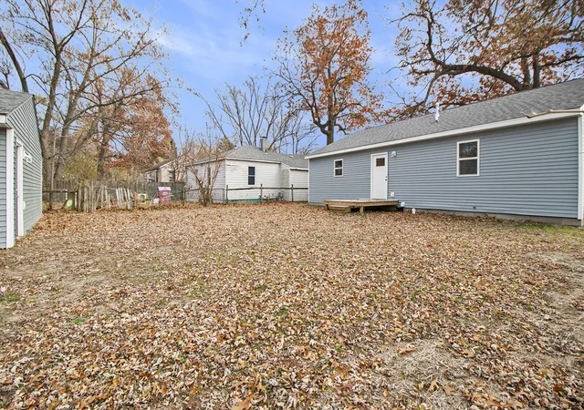 Homes for sale in Lake Station, IN | 4124 Liverpool Rd, Lake Station, IN 46405 | MLS# 831017