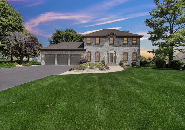 Homes for sale in Westville, IN | 839 Hunter Dr, Westville, IN 46391 | MLS# 833362