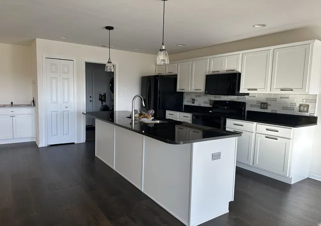 2nd image of 2857 Brisbane Dr, Valparaiso, IN 46385 | MLS# 831595