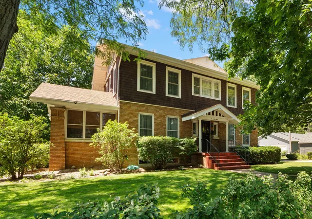 4th image of 158 S Greenwich St, Valparaiso, IN 46383 | MLS# 831825