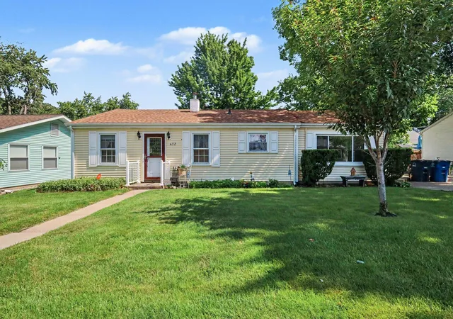 Homes for sale in Michigan City, IN | 432 Washington Park Blvd, Michigan City, IN 46360 | MLS# 831938