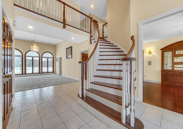 Photo 3 of Single family home for sale at 4200 W 161st Avenue, Lowell, IN 46356 | MLS# 833754 | Listing updated on 2026-08-25