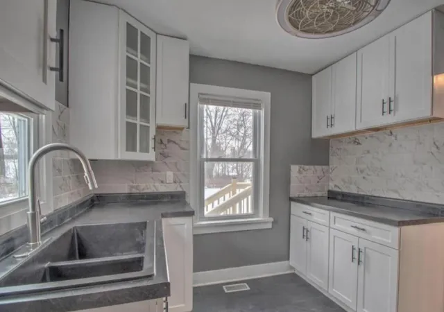 4th image of 6568 Miller Ave, Gary, IN 46403 | MLS# 832659