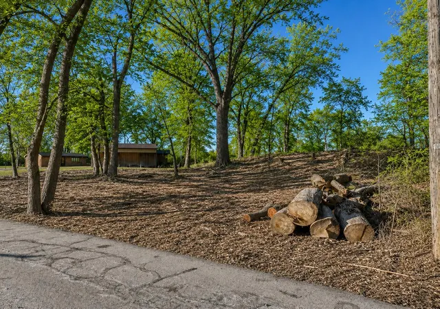 5th image of 5462 Marine Dr, Portage, IN 46368 | MLS# 832753