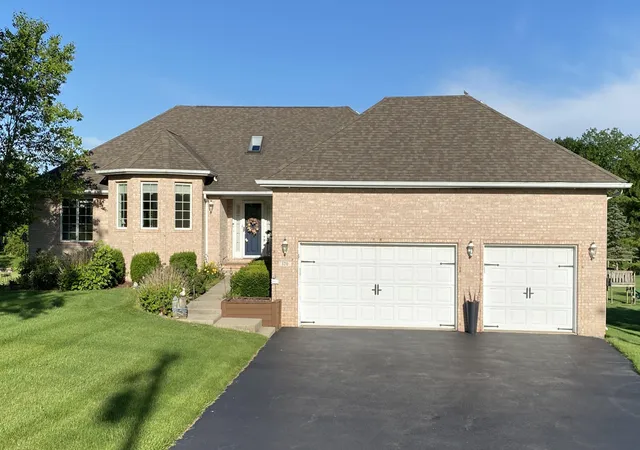 Homes for sale in Crown Point, IN | 120 S 725 W, Crown Point, IN 46307 | MLS# 839699