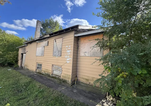 Photo 1 of Single family home for sale at 2441 Jefferson St, Gary, IN 46407 | MLS# 832882 | Listing updated on 2026-01-16