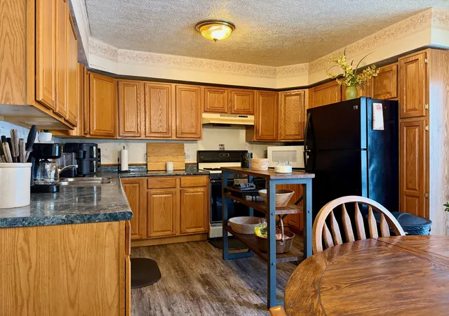5th image of 109 S Jefferson St, Hamlet, IN 46532 | MLS# 833107