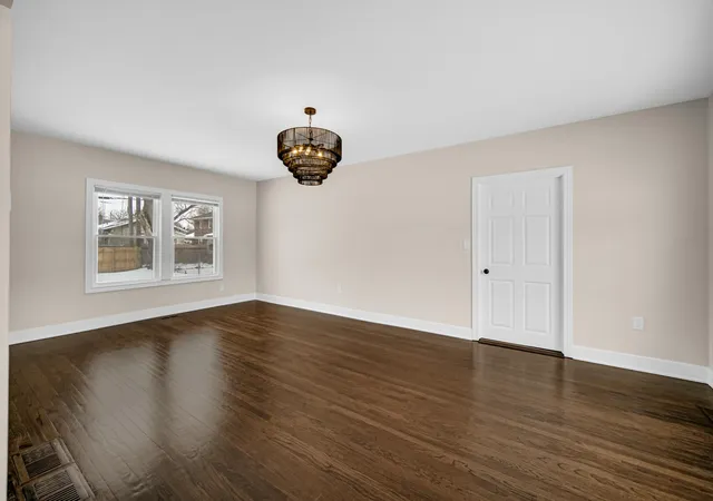 5th image of 755 Johnson St, Gary, IN 46402 | MLS# 833725